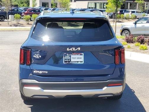 2025 Kia Sorento EX