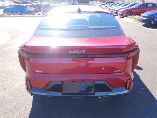 2025 Kia K4 GT-Line