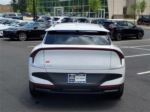 2025 Kia EV6 Light Long Range