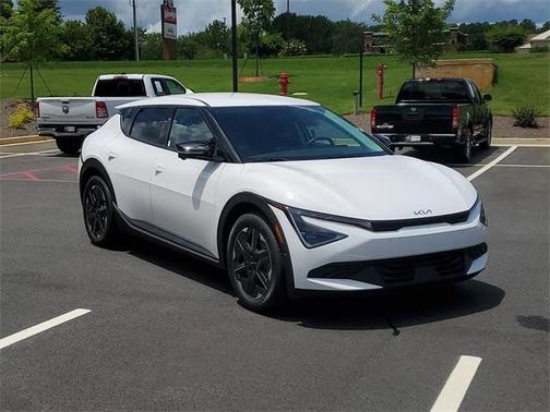 2025 Kia EV6 Light Long Range