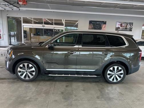 2021 Kia Telluride S