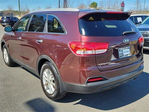 2017 Kia Sorento LX