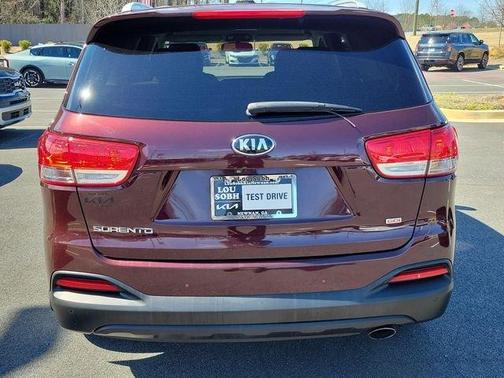 2017 Kia Sorento LX