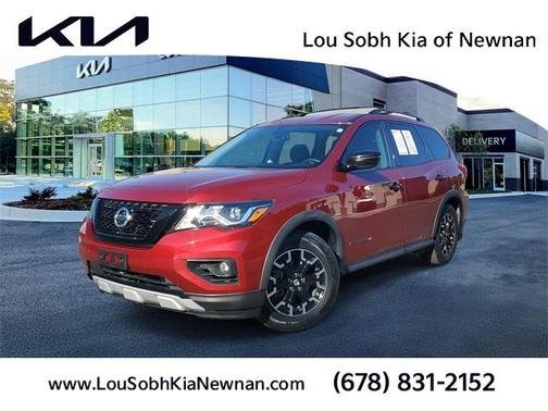 2020 Nissan Pathfinder SV