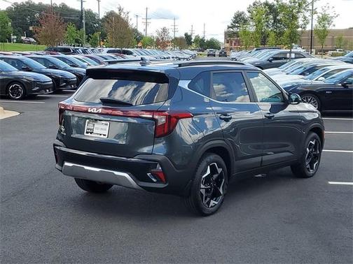 2025 Kia Seltos EX