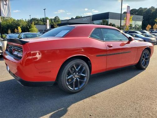 2021 Dodge Challenger SXT