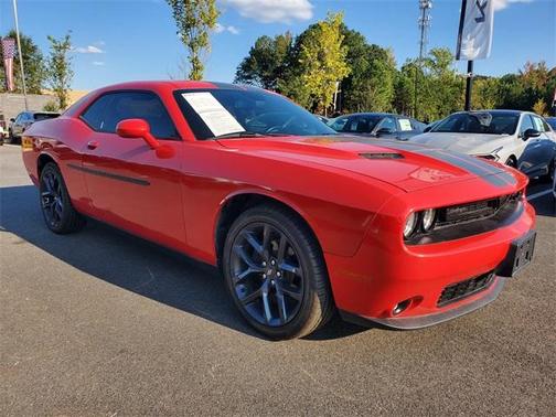 2021 Dodge Challenger SXT