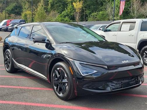 2025 Kia EV6 Wind