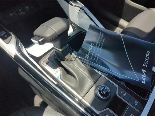 2025 Kia Sorento SX