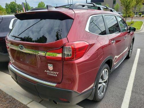 Crimson Red Pearl 2022 Subaru Ascent Touring 7-Passenger