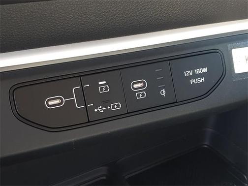 2025 Kia Carnival Hybrid SX