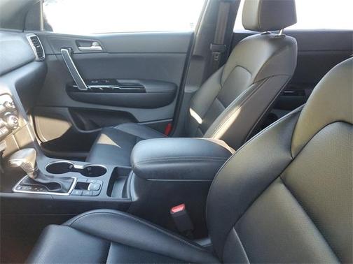 2022 Kia Sportage Nightfall