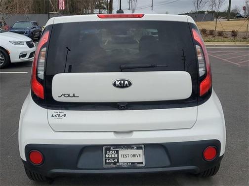 2019 Kia Soul Base