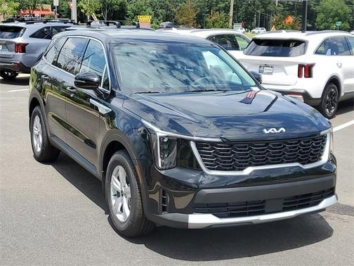 2025 Kia Sorento LX
