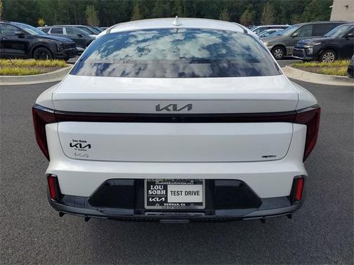2025 Kia K4 GT-Line
