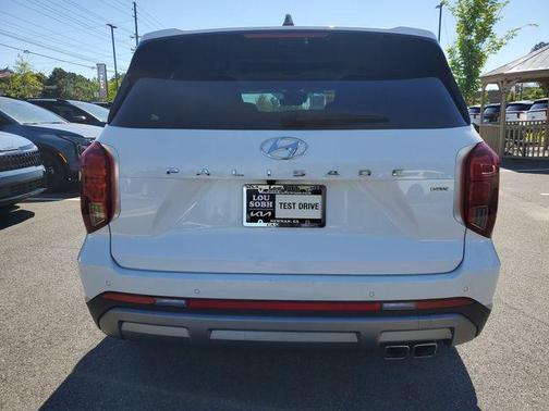 Hyper White 2024 Hyundai PALISADE Limited
