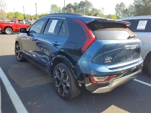 2024 Kia Niro SX Touring