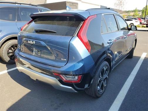 2024 Kia Niro SX Touring