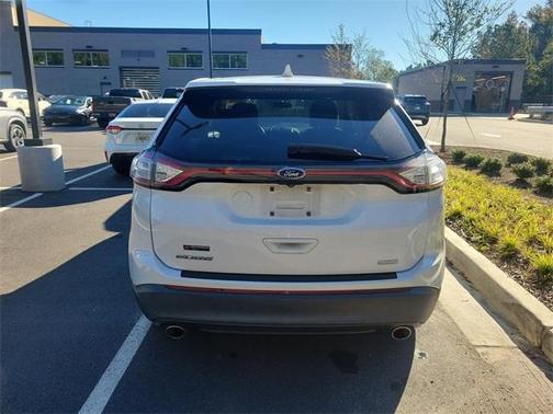 2018 Ford Edge SE