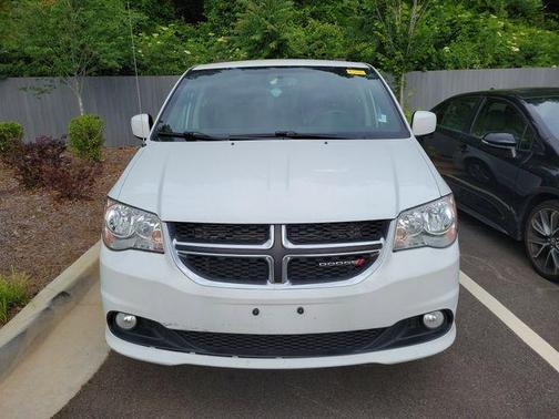 White Knuckle Clearcoat 2018 Dodge Grand Caravan SXT
