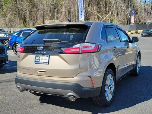 2021 Ford Edge Titanium