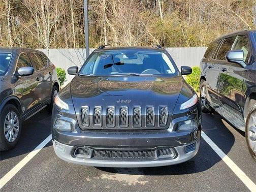 2017 Jeep Cherokee Sport