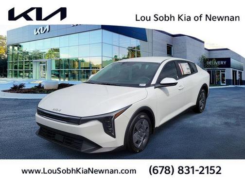 Snow White Pearl 2026 Kia K4 LX