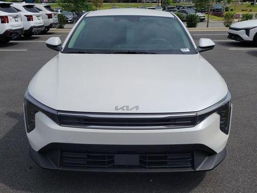 Snow White Pearl 2026 Kia K4 LX