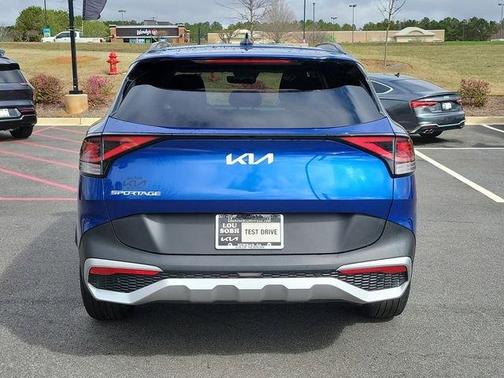 2025 Kia Sportage EX