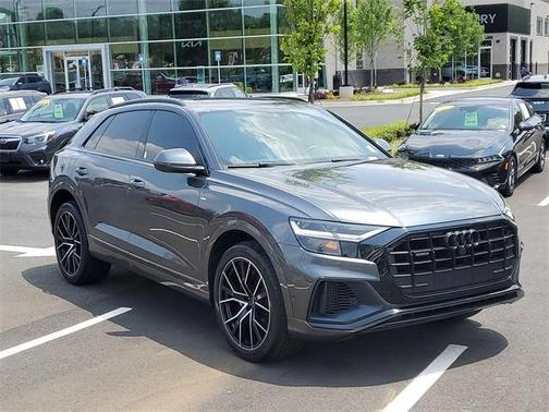 2021 Audi Q8 55 Premium Plus