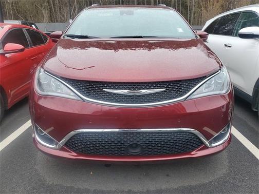 2020 Chrysler Pacifica Touring-L