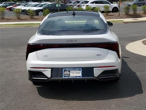2025 Kia K5 GT-Line