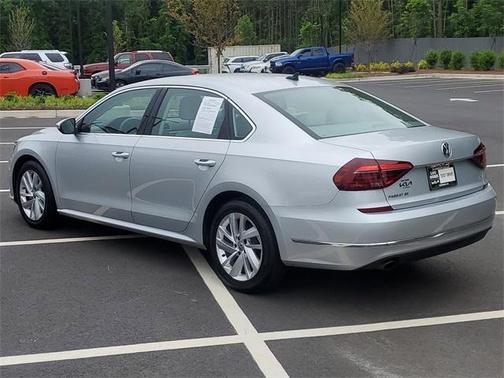 2018 Volkswagen Passat 2.0T SE