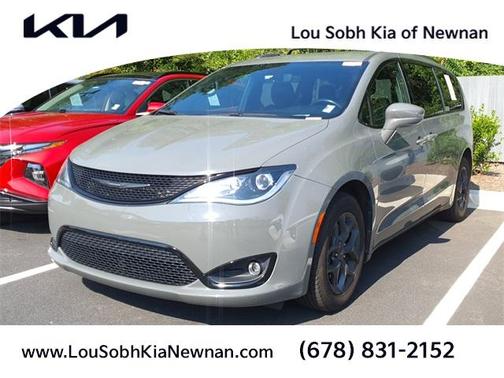 2020 Chrysler Pacifica Touring-L