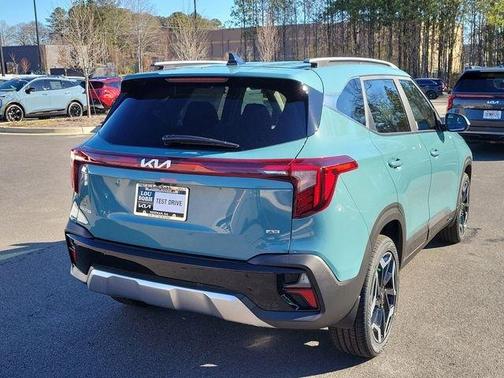 Blue 2026 Kia Seltos SX