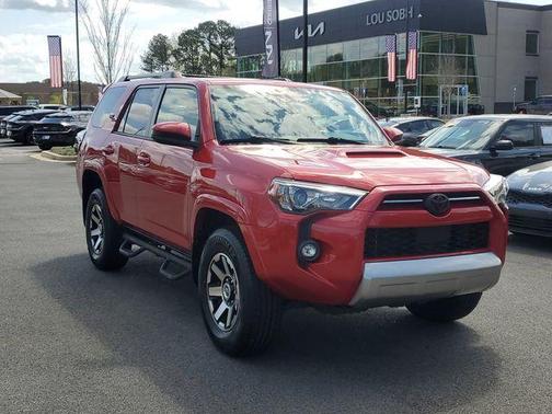 Barcelona Red Metallic 2022 Toyota 4Runner TRD Off Road