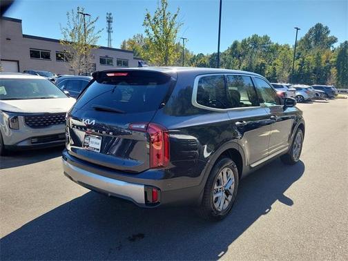 2025 Kia Telluride LX