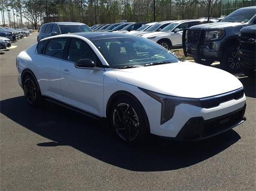 2025 Kia K4 GT-Line