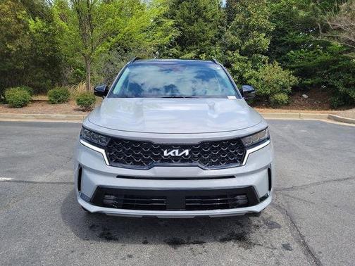 Wolf Gray 2022 Kia Sorento SX