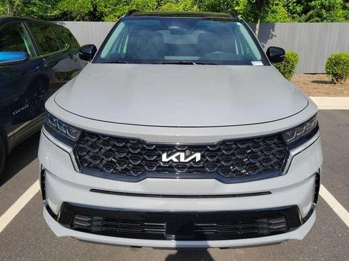 Wolf Gray 2022 Kia Sorento SX