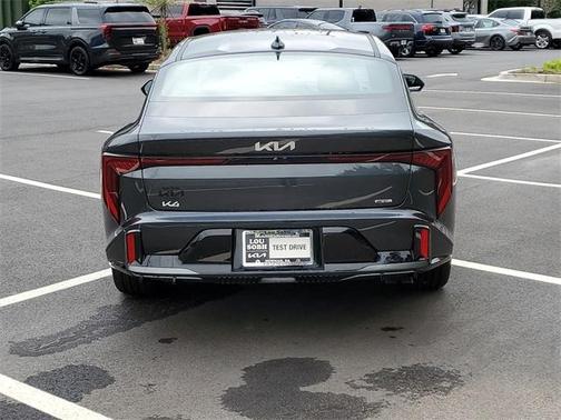 2025 Kia K4 GT-Line Turbo