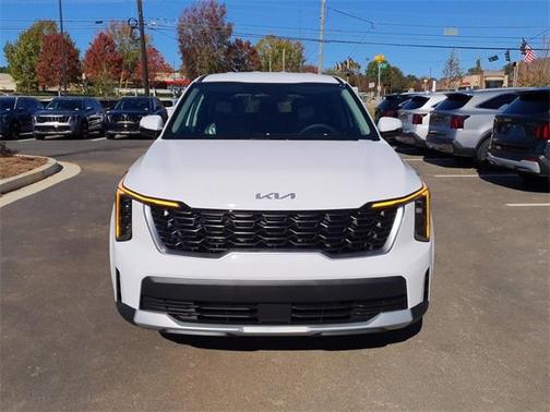 2025 Kia Sorento LX
