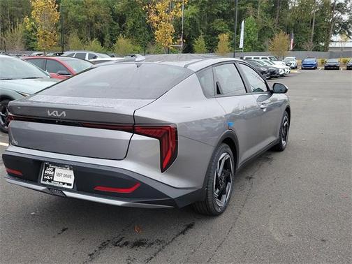2025 Kia K4 EX
