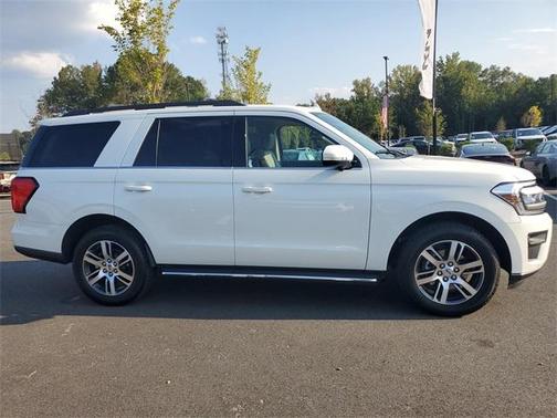 2022 Ford Expedition XLT