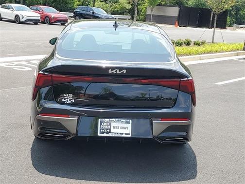 2025 Kia K5 EX