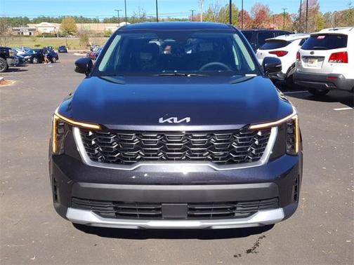 2025 Kia Sorento LX