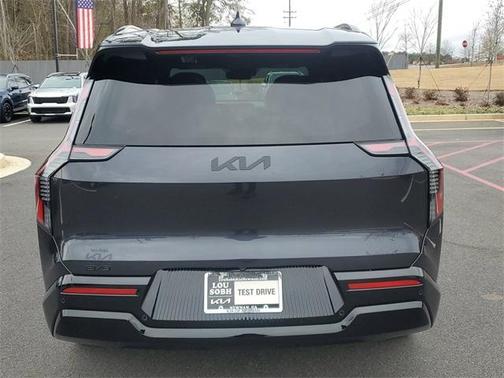 2026 Kia EV9 Land