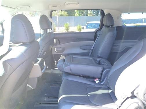 2025 Kia Carnival Hybrid EX