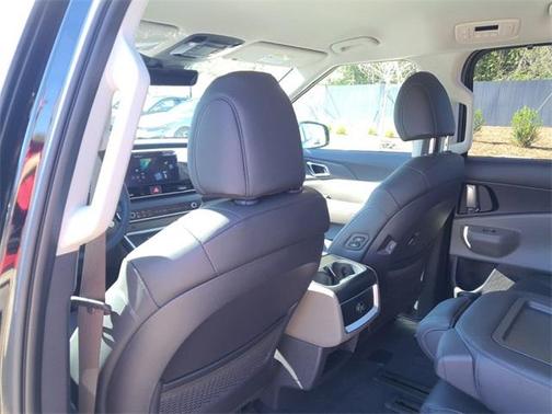 2025 Kia Carnival Hybrid EX