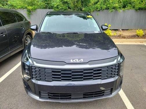 Gray Metallic 2026 Kia Sportage LX